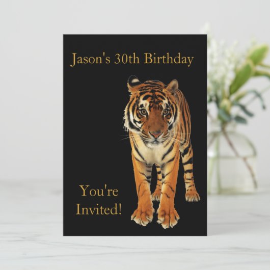 30e verjaardag tijger op zwart kaart (Staand voorkant)
