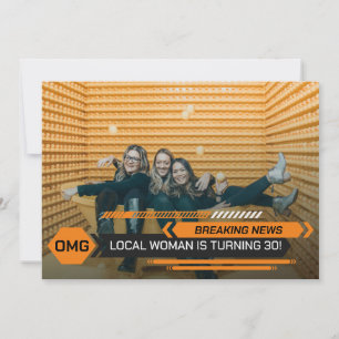 30e verjaardag Vrouw Breaking TV Nieuwsfeest Kaart