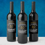 30th Birthday Black Gold Legendary Funny Wijn Etiket<br><div class="desc">Een gepersonaliseerd elegant 30e verjaardag wijnflesetiket dat gemakkelijk is aan te passen voor die speciale verjaardagsfeestgelegenheid.</div>