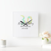 30th birthday bold letter pastel yellow black retr vierkante klok (Huis)