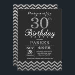 30th Birthday Invitation Black en Silver Glitter Kaart<br><div class="desc">30e verjaardag uitnodiging met Black en Silver Glitter Chevron. Chalkboard. Volwassen verjaardag. Man of vrouwen uitgenodigd. Voor verdere aanpassing,  te klikken gelieve de knoop "van de Aanpassing het"en ons ontwerphulpmiddel te gebruiken om deze sjabloon te wijzigen.</div>