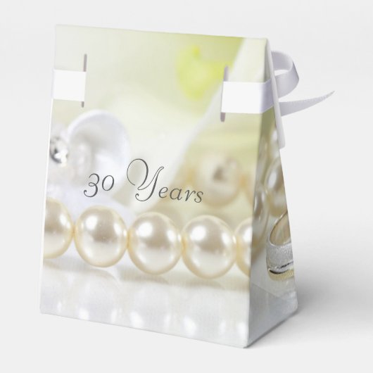 30th Pearl Wedding Jubileum St.Joseph Lily Bedankdoosjes (Achterkant)