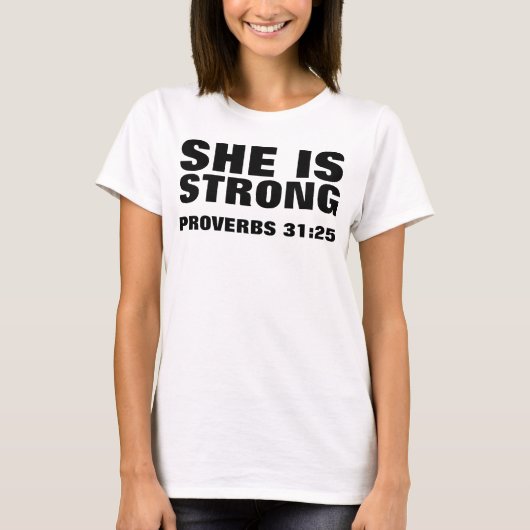 31:25 SHE IS STERK Christelijke T-shirts (Voorkant)