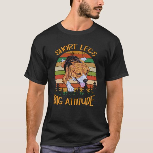 31 Korte Poten Grote Attitude Schattige Beagle T-shirt (Voorkant)