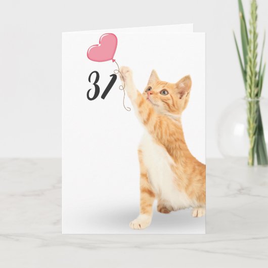 31e verjaardag gestreepte kat met hartballon kaart (Voorkant)