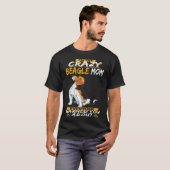 327 Ik ben de Crazy Beagle Mam T-shirt (Voorkant volledig)