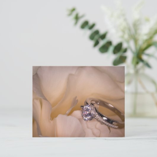 3292-Verlovingen Ring op Witte Anjer Kaart (Staand voorkant)