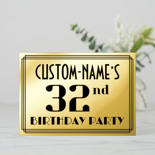32e verjaardag: Art Deco Kijk "32" en naam Folie Uitnodiging (Staand Voorkant)