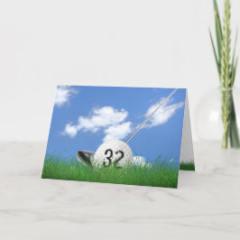 32e verjaardag golfbal in gras kaart