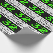 32e verjaardag - Nerdy / Geeky stijl "32" en naam Cadeaupapier (Hoek)