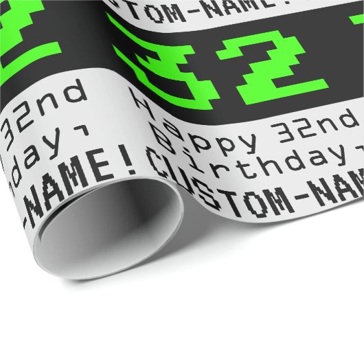 32e verjaardag - Nerdy / Geeky stijl "32" en naam Cadeaupapier (Rol Hoek)