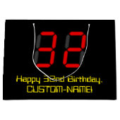 32e verjaardag: Rode digitale klok stijl "32" + na Groot Cadeauzakje (Voorkant)