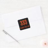 333 Slechts een half Kwaad Vierkante Sticker (Envelop)