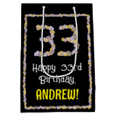 33e verjaardag: Floral Flowers Number, Custom Name Medium Cadeauzakje (Achterkant)