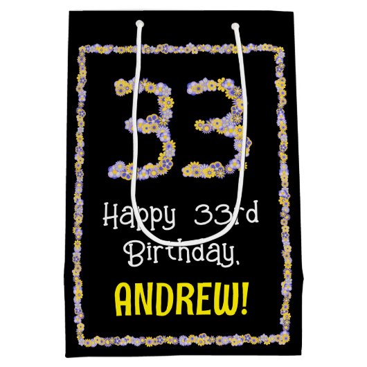 33e verjaardag: Floral Flowers Number, Custom Name Medium Cadeauzakje (Achterkant)
