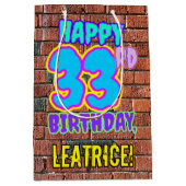 33e verjaardag: Leuk, Urban Graffiti geïnspireerd  Medium Cadeauzakje (Voorkant)