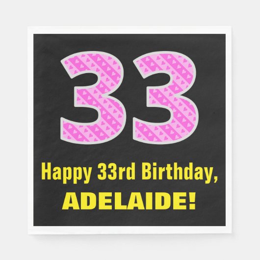 33e verjaardag: Roze strepen en harten "33" + Naam Servet (Voorkant)