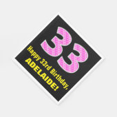 33e verjaardag: Roze strepen en harten "33" + Naam Servet (Hoek)