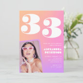33e verjaardag uitnodiging Retro Pink Foto (Staand voorkant)