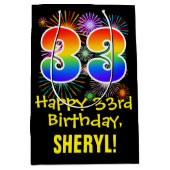 33e verjaardag: vuurwapenpatroon + regenboog 33 medium cadeauzakje (Voorkant)