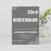 33e verjaardagsuitnodiging Mannen Grijs Typografie Kaart (Staand voorkant)