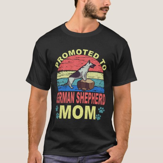 34 Bevorderd tot Duitse Herdersmoeder Duitse Herde T-shirt (Voorkant)