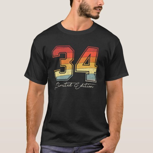34 jaar oud en 34 mei 1977 t-shirt (Voorkant)