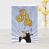 34e verjaardag - Penguin Surprise Kaart (Gele Bloem)