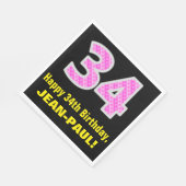 34e verjaardag: roze strepen en harten "34" + naam servet (Hoek)