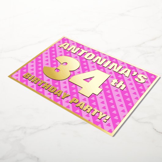 34e verjaardag — vuurroze harten en strips folie uitnodiging (Gedraaid)
