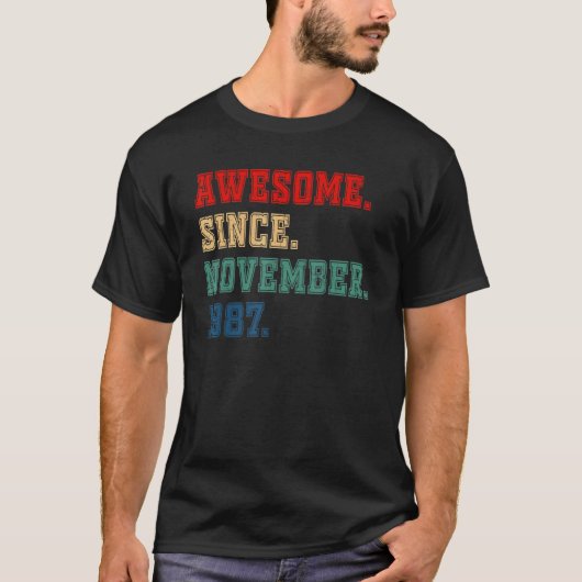 35 jaar oude grappigheid Geweldige sinds november T-shirt (Voorkant)
