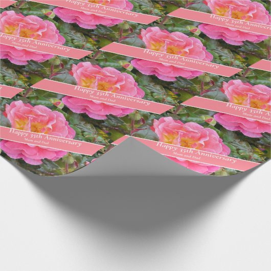 35e bruiloft Jubileum Koraal Roos Cadeaupapier (Hoek)