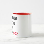 35e verjaardagscadeau 22 geïnspireerde rode & witt mok (Midden)