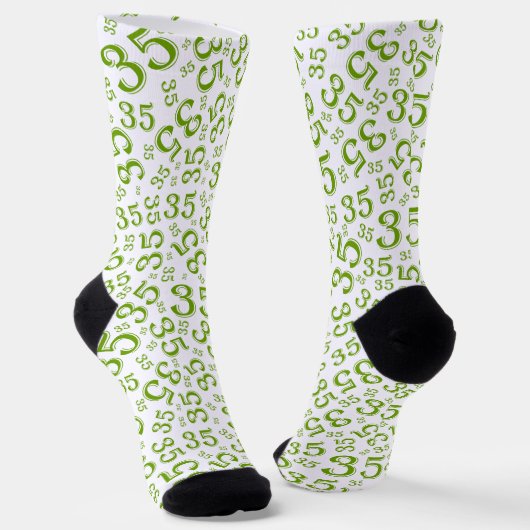 35th Birthday Green Random Number Pattern Sokken (Gebogen)