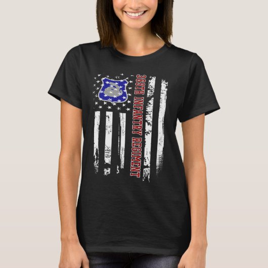 369th Infantry Regiment Veteran USA Flag Veterans  T-shirt (Voorkant)