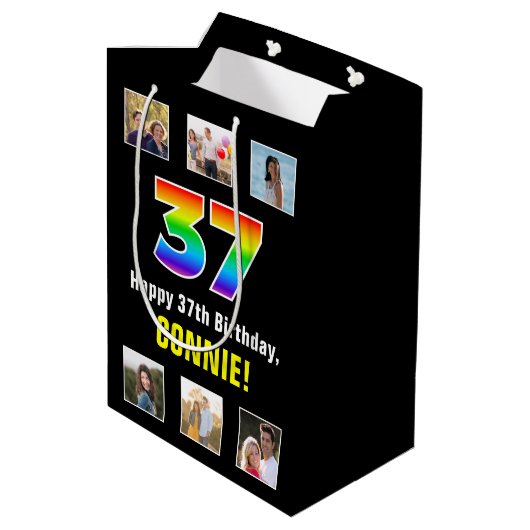 37e verjaardag: Regenboog "37", aangepaste foto's  Medium Cadeauzakje (Achterkant Gekanteld)