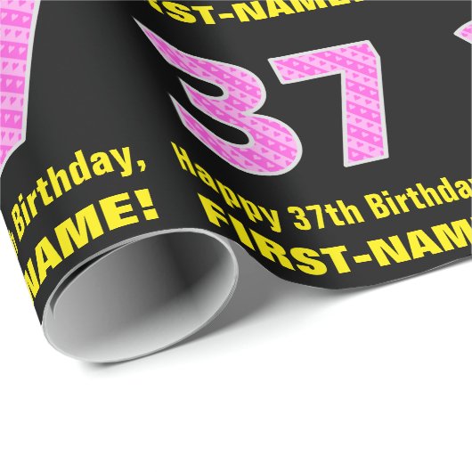 37e verjaardag: roze strepen en harten "37" + naam cadeaupapier (Rol Hoek)