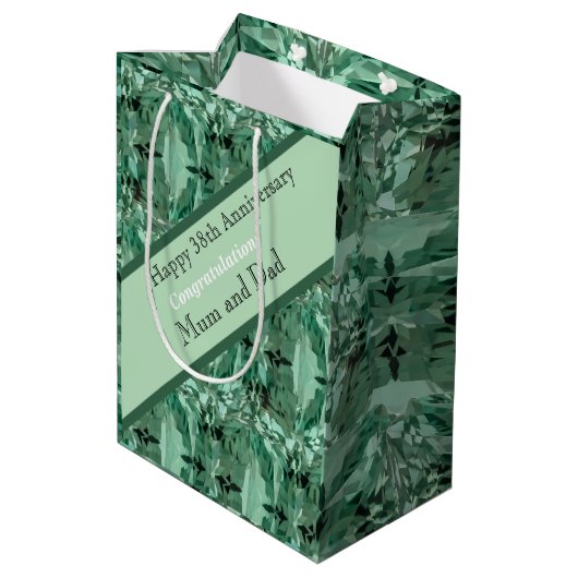 38e Jubileum voor bruiloft Green Beryl Medium Cadeauzakje (Achterkant Gekanteld)