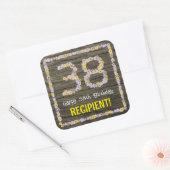 38e verjaardag: Bloemnummer, Faux Wood Look, Naam Vierkante Sticker (Envelop)