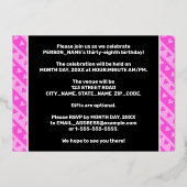 38e verjaardag — vuurroze harten en strips folie uitnodiging (Achterkant)