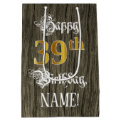 39e verjaardag: Faux Gold look & Faux Wood Pattern Medium Cadeauzakje (Achterkant)