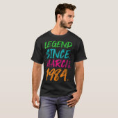 39ste verjaardag geschenken - legende sinds maart  t-shirt (Voorkant volledig)
