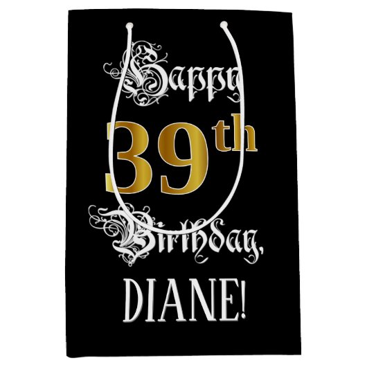 39th Birthday ~ Fancy Script; Faux Gold Look; Name Medium Cadeauzakje (Voorkant)