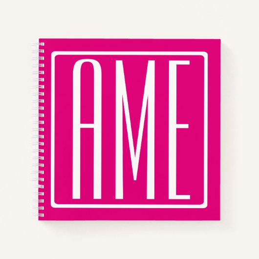 3 Beginletter Monogram | Wit Op Heet Roze Notitieboek (Voorkant)