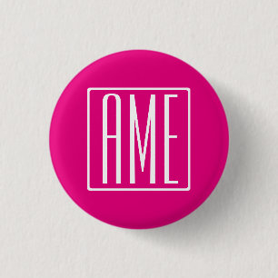 3 Beginletter Monogram Wit Op Heet Roze Ronde Button 3,2 Cm
