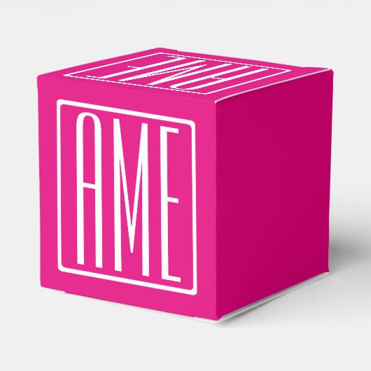 3 Beginletters Monogram | Wit Op Heet Roze Bedankdoosjes (Achterkant)