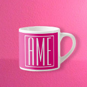 3 Beginletters Monogram | Wit Op Heet Roze Espresso Kop