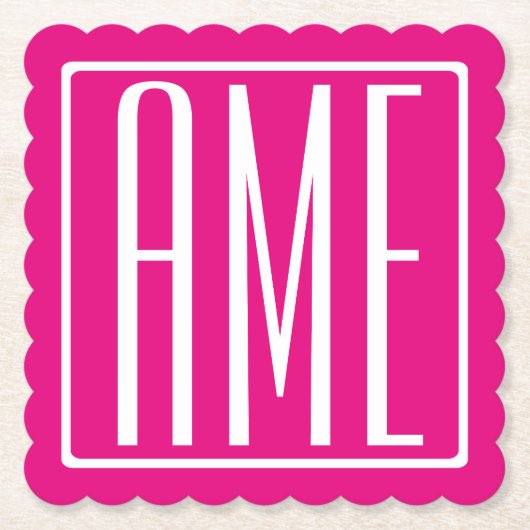 3 Beginletters Monogram | Wit Op Heet Roze Kartonnen Onderzetters (Voorkant)