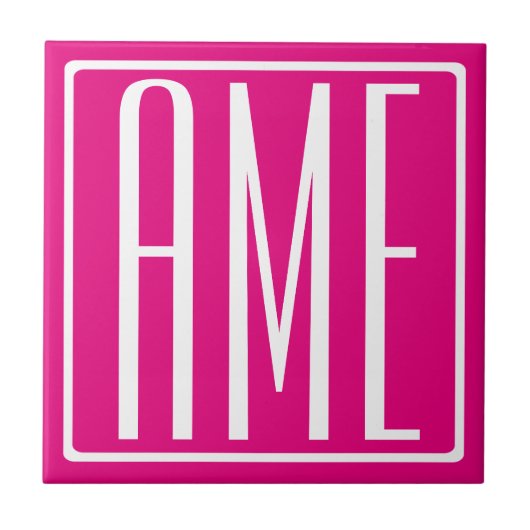 3 Beginletters Monogram | Wit Op Heet Roze Tegeltje (Voorkant)