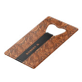 3-D bruin bewerkt bloemenleer patroon Creditkaart Flessenopener (Achterkant Gekanteld)